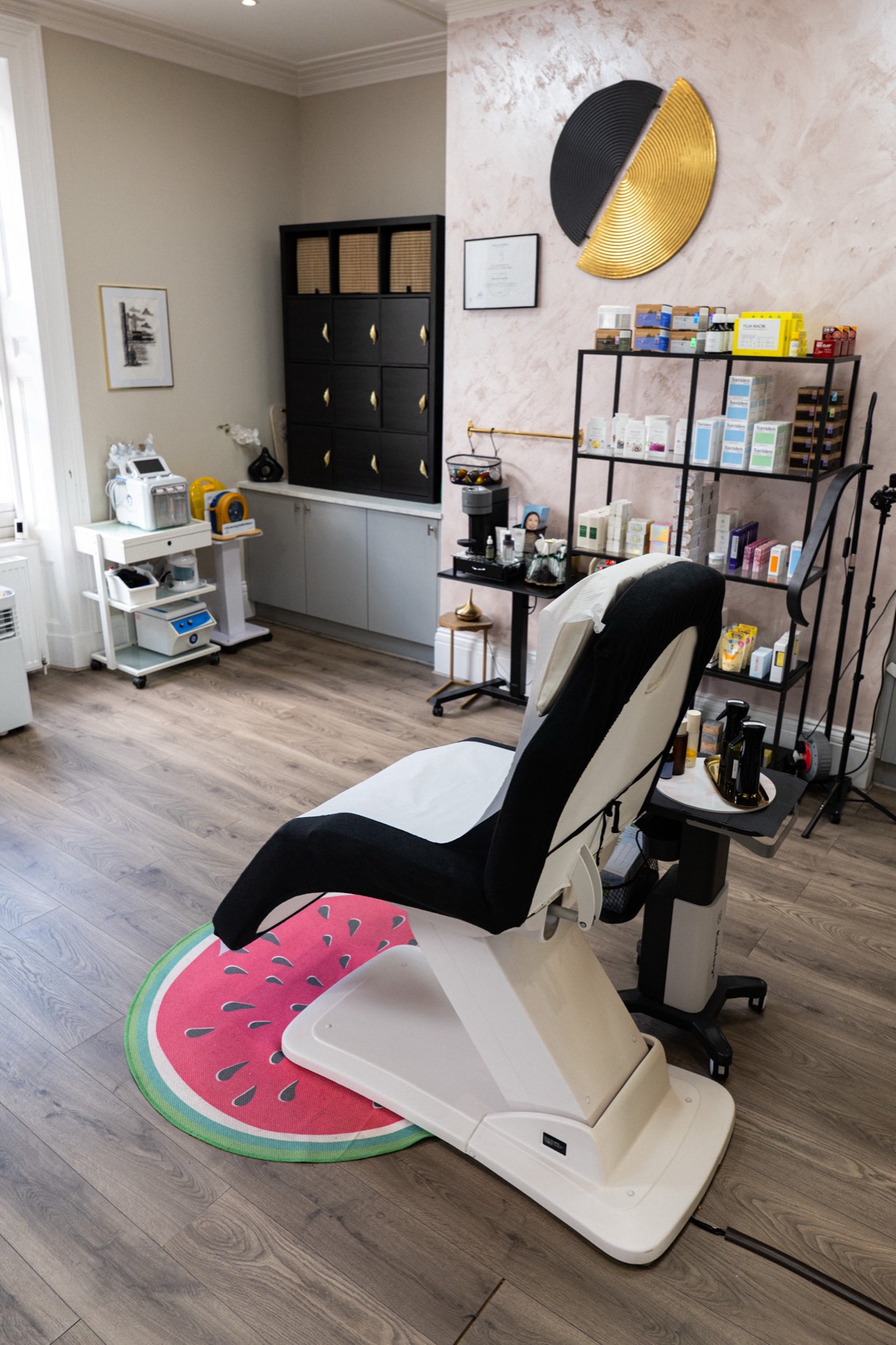 Treatment room for scar and texture treatment at Harmony Medical